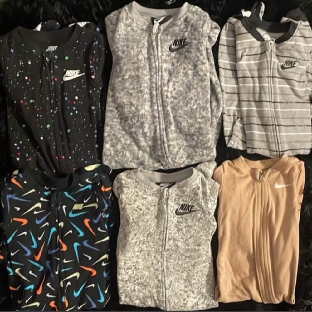 Nike One Piece Footies Bundle